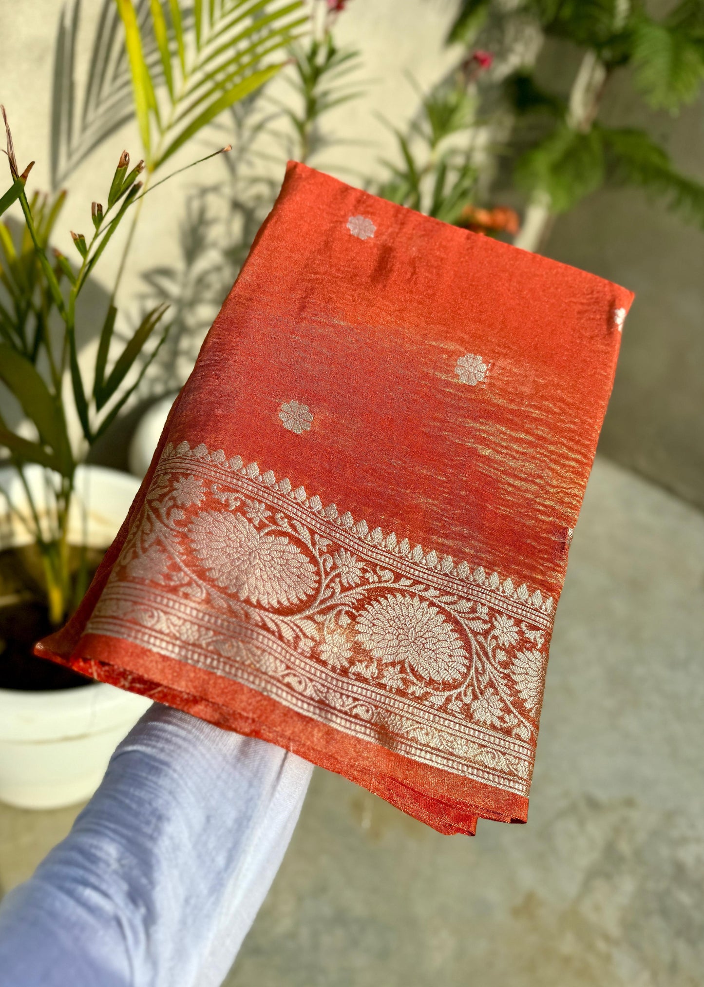 Banarasi Crushed Tissue