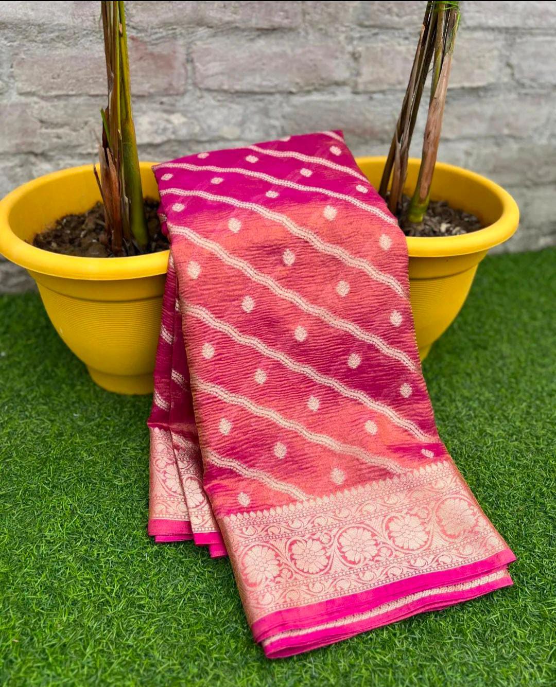 Banarasi Katan Tissue Crushed Saree