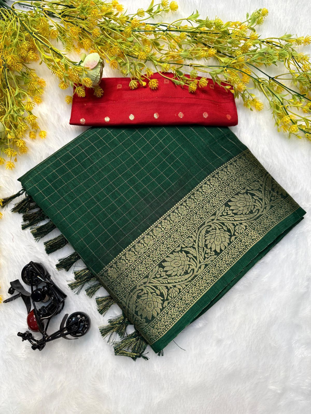 Chex Dola Silk Saree
