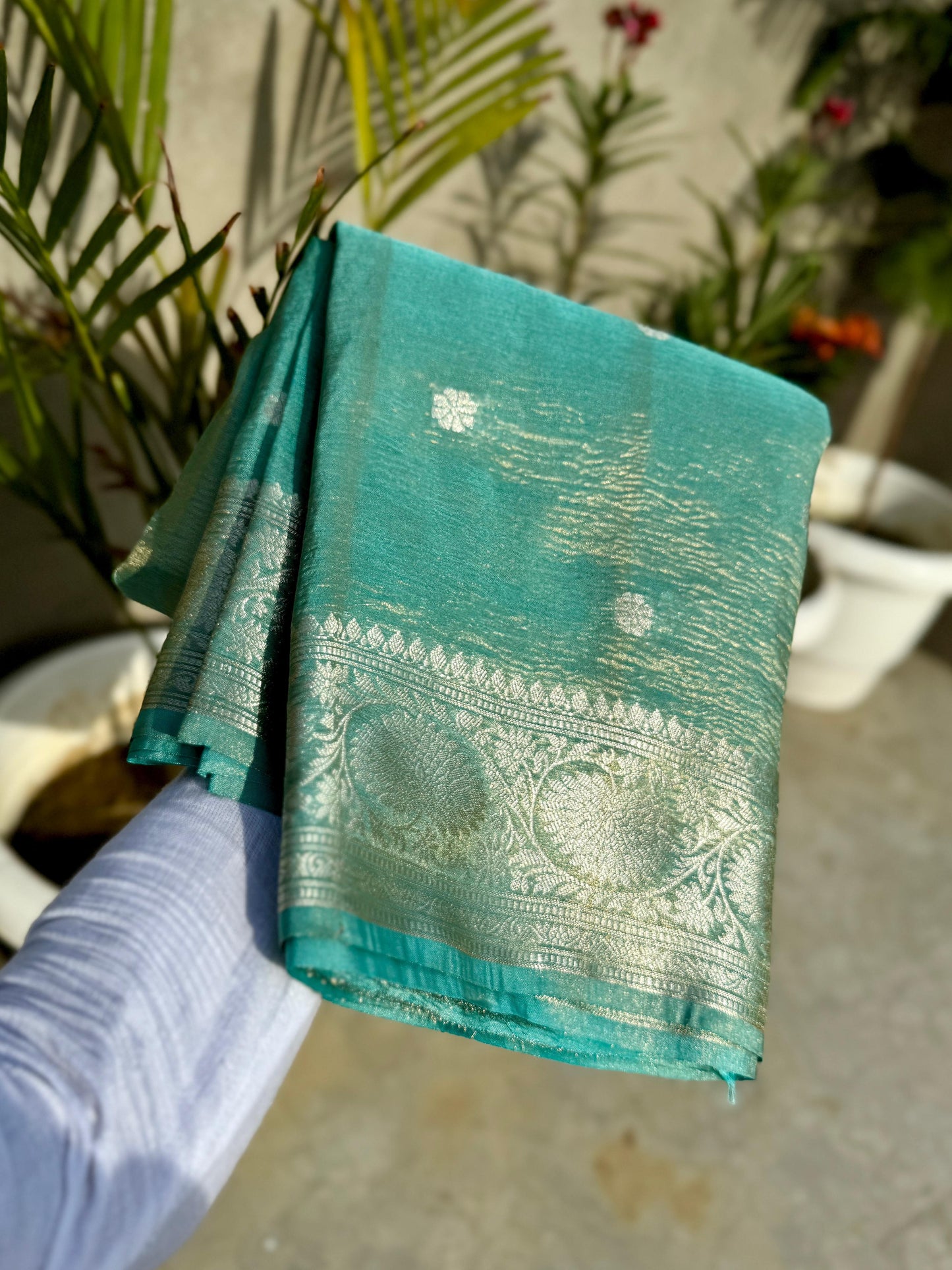 Banarasi Crushed Tissue