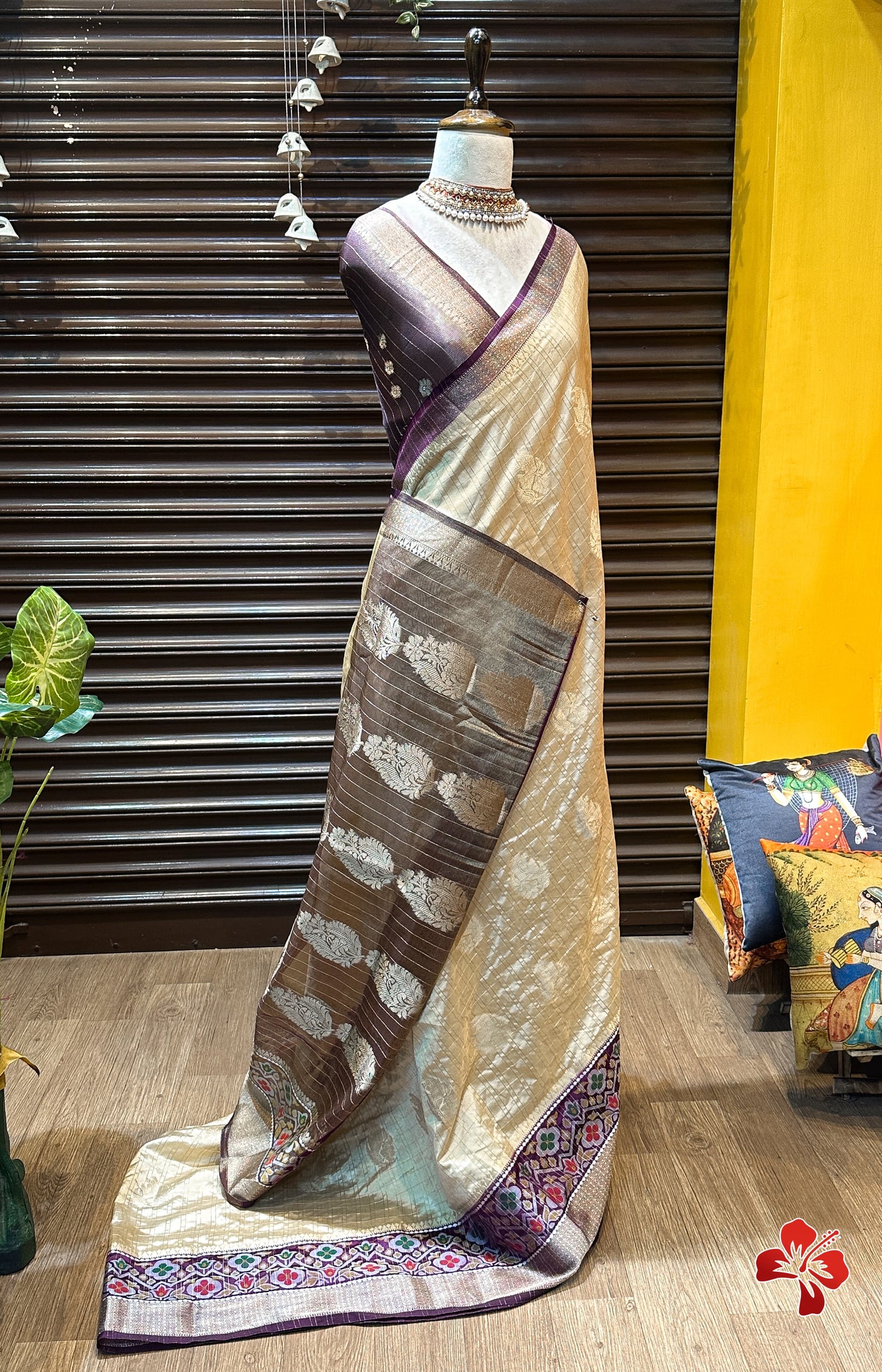 Viscose Dola Silk Saree