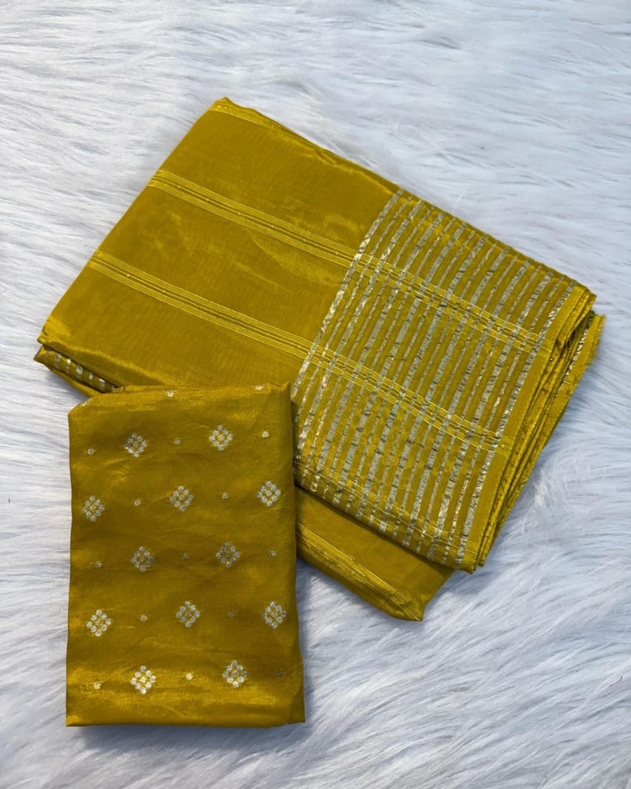 Chinnon Jacquard Saree