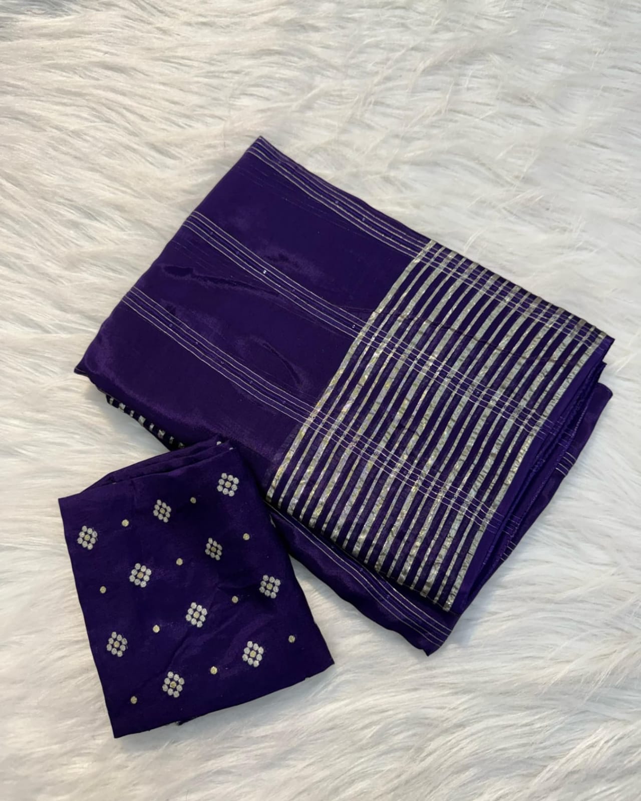 Chinnon Jacquard Saree
