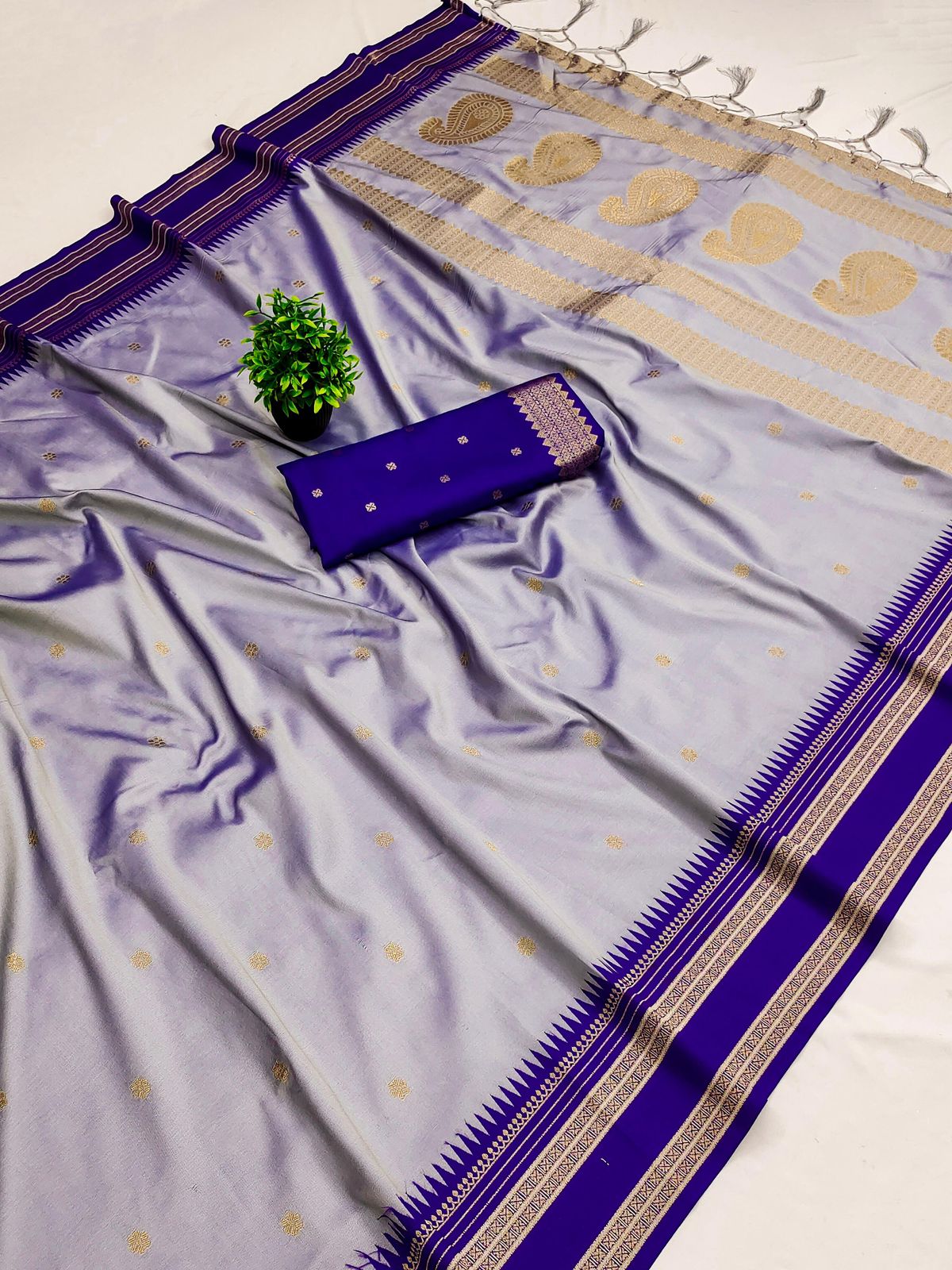 Narayan Pet Saree