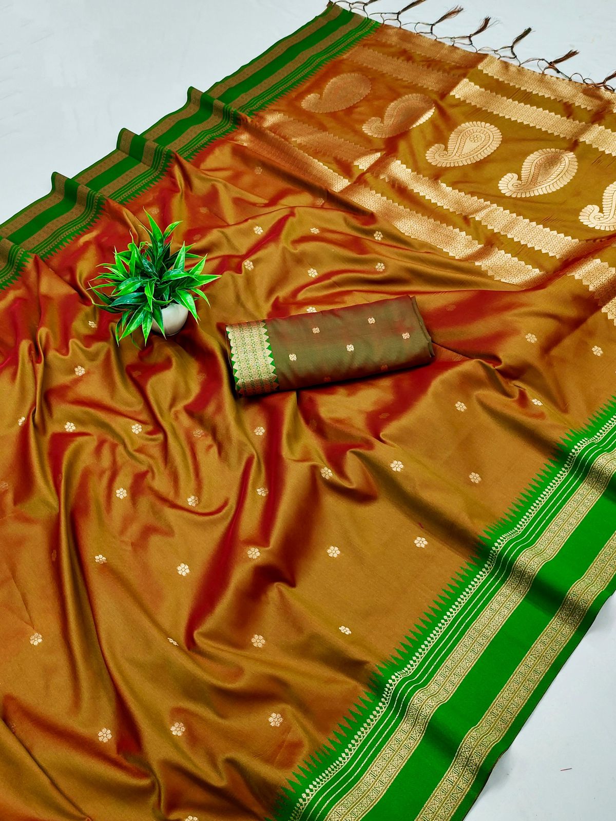 Narayan Pet Saree