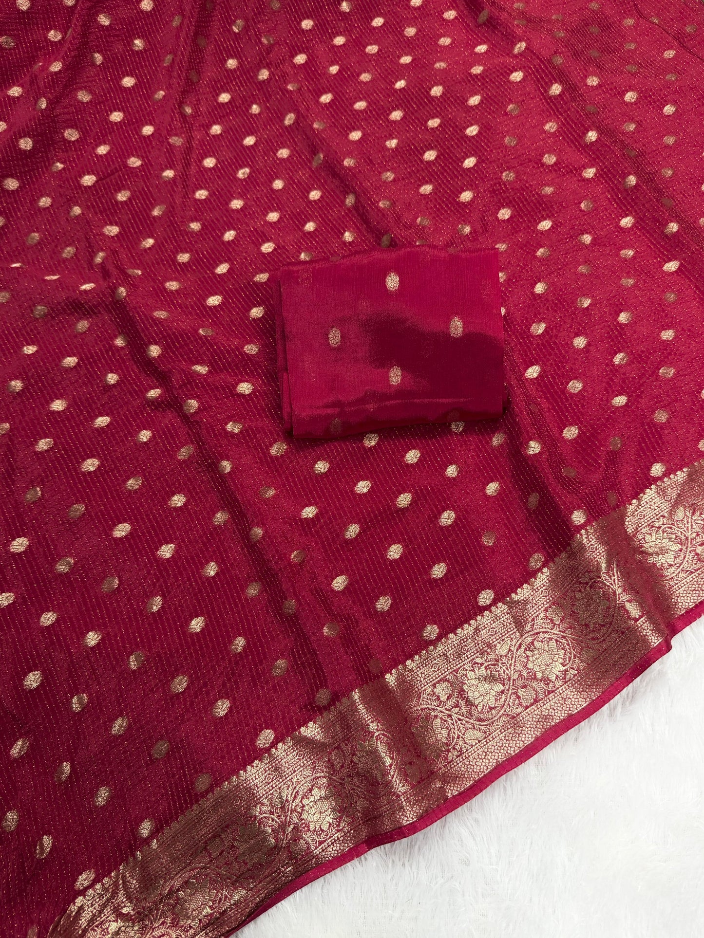 Viscose Chinon Saree
