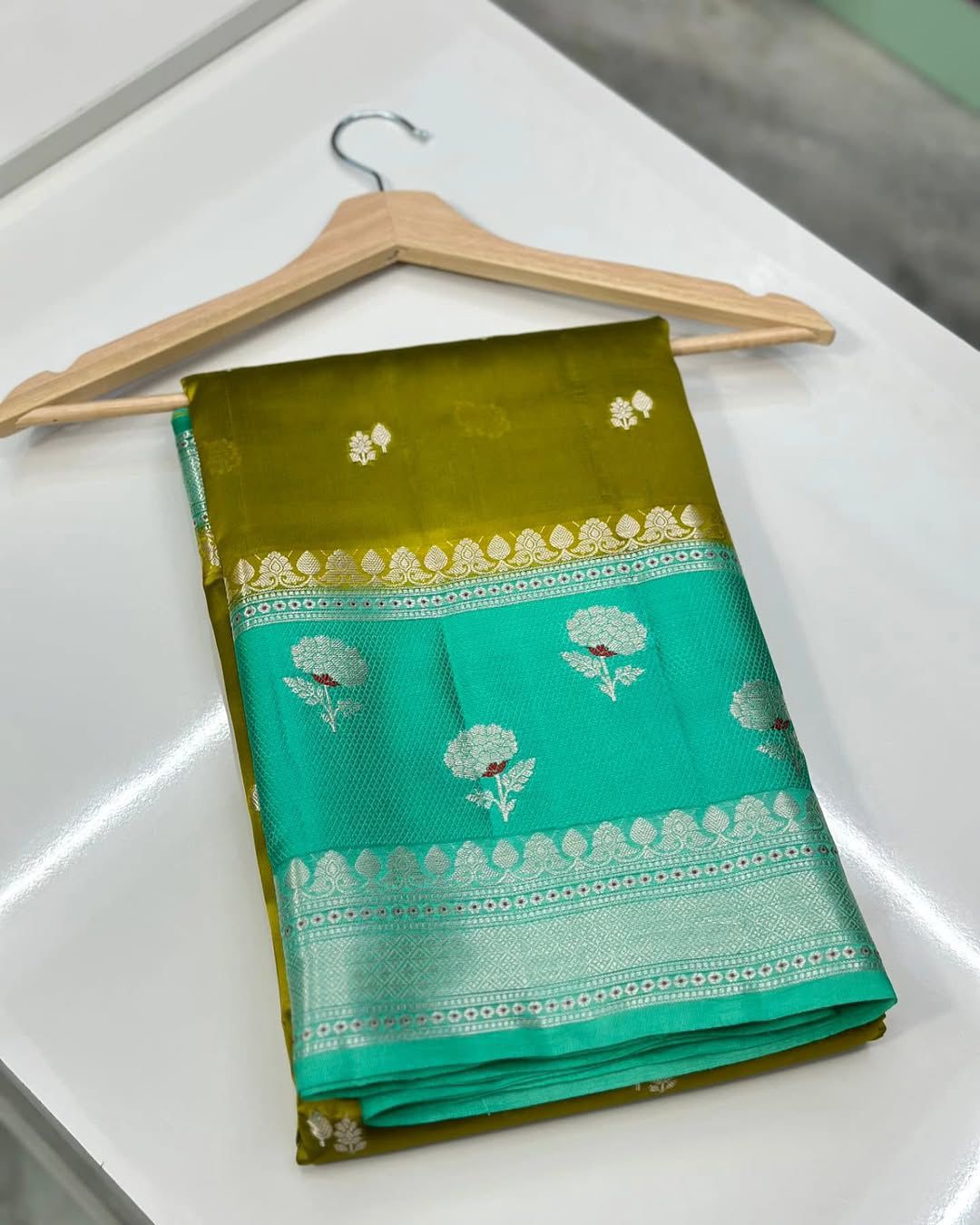 Banarasi Handloom Raw Mango Silk Saree