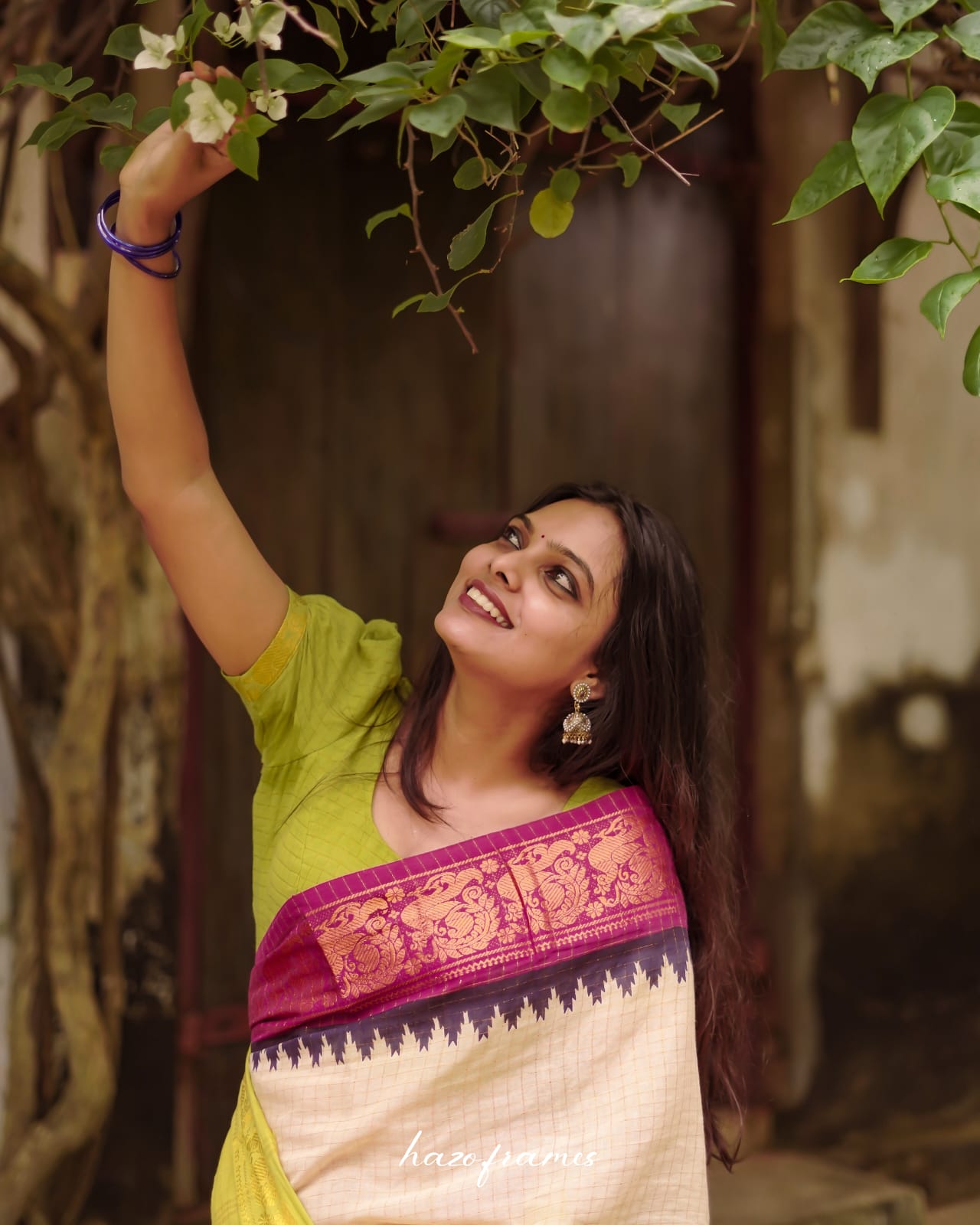 Sungudi Zari Kattam Cotton Saree