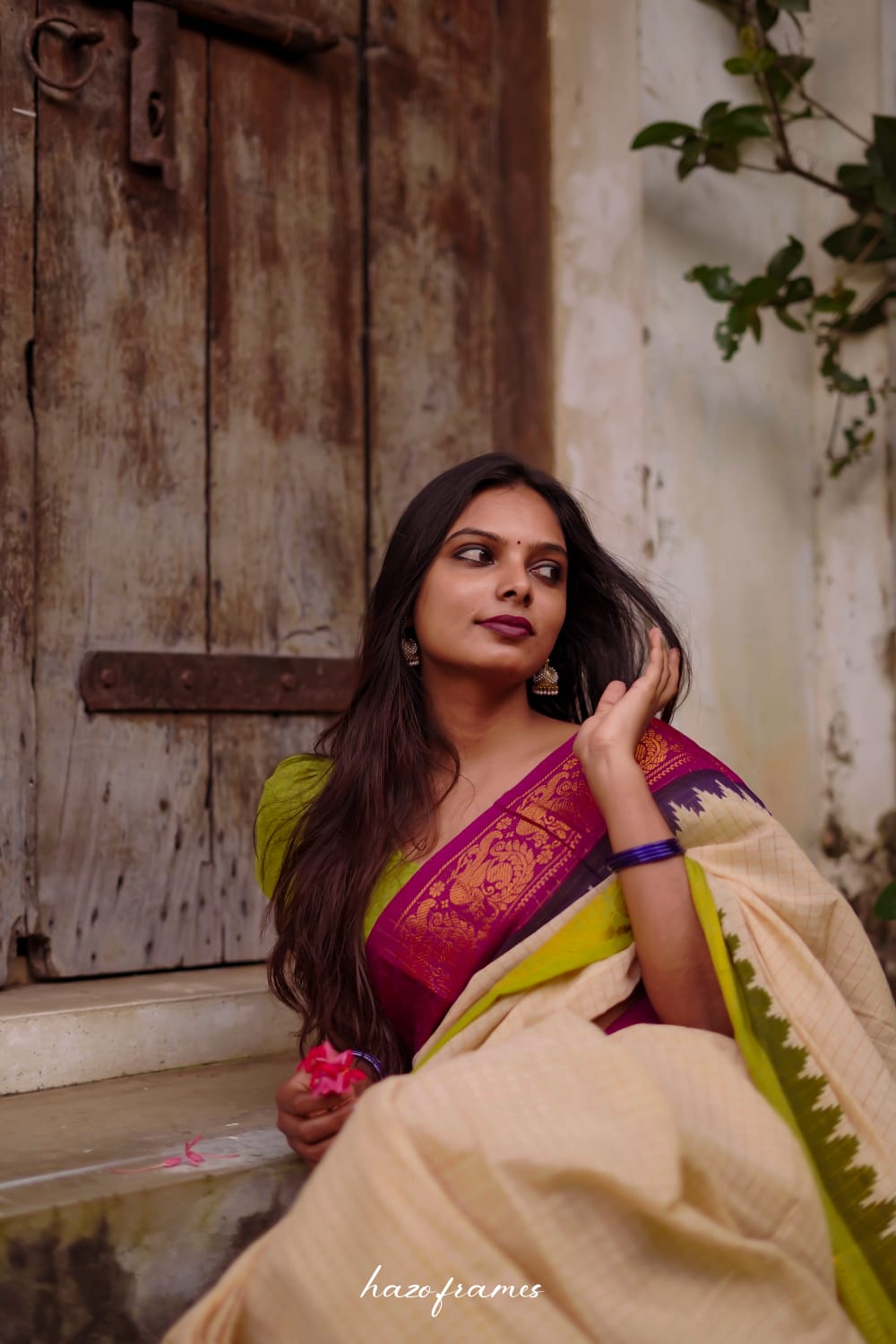 Sungudi Zari Kattam Cotton Saree