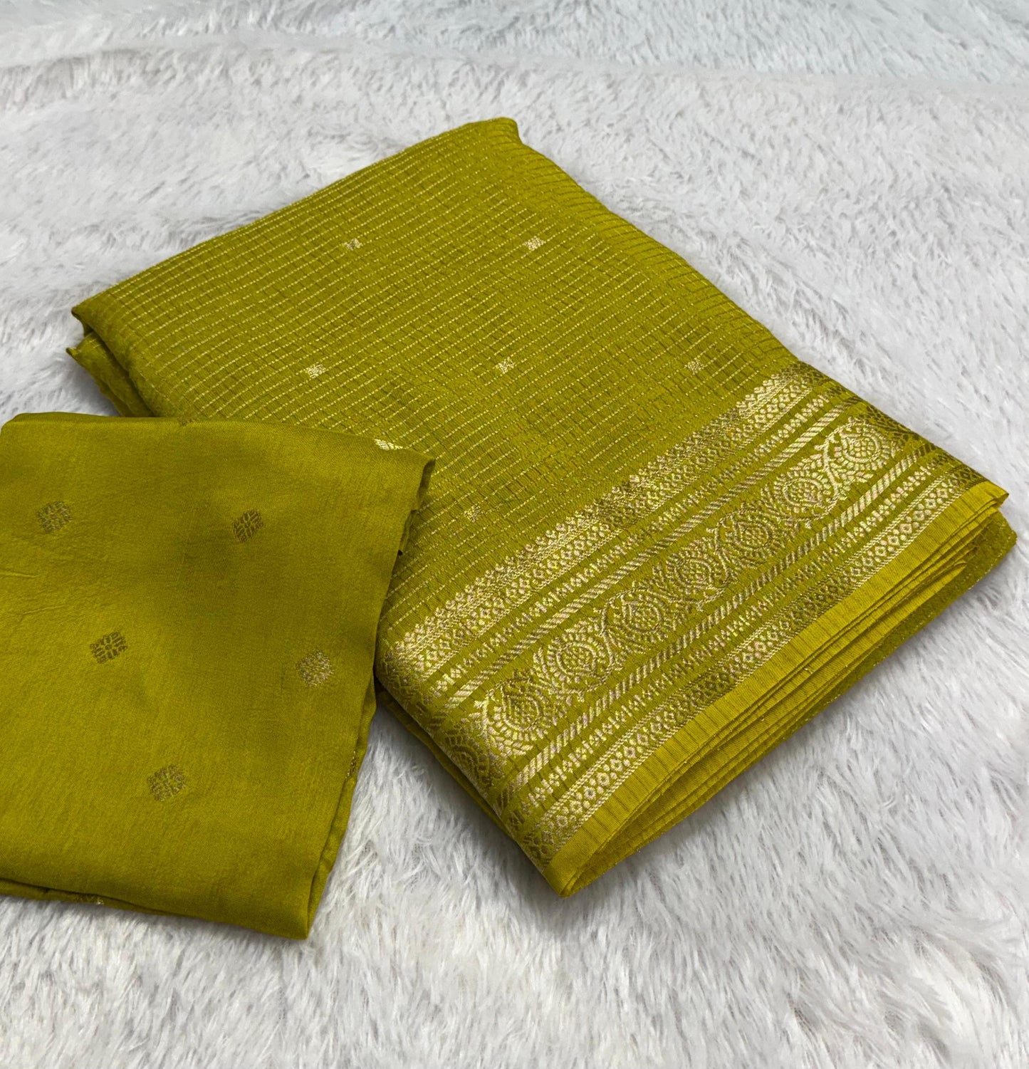 Viscose Russian Chex Saree