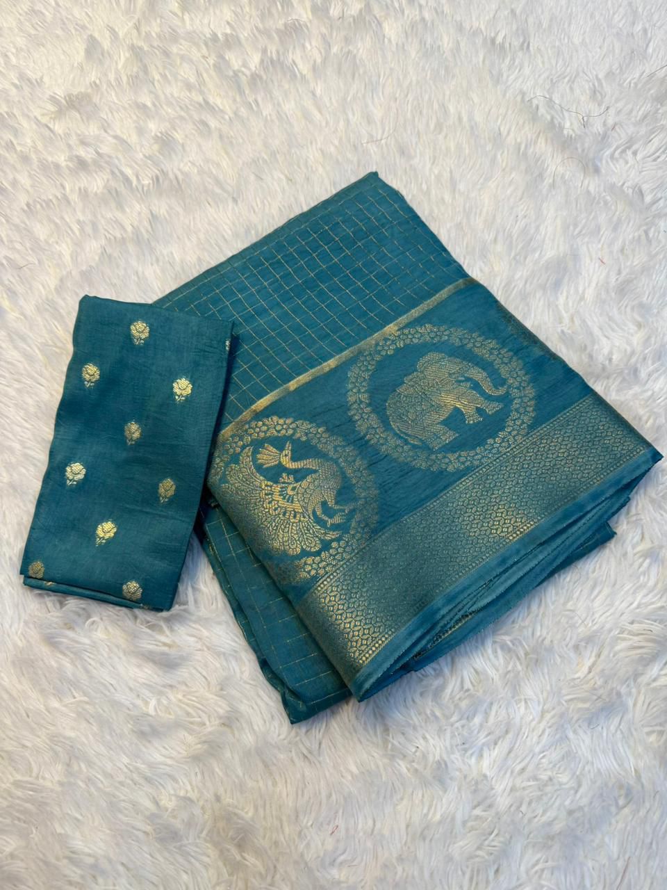 Pure viscose Russian chex Saree