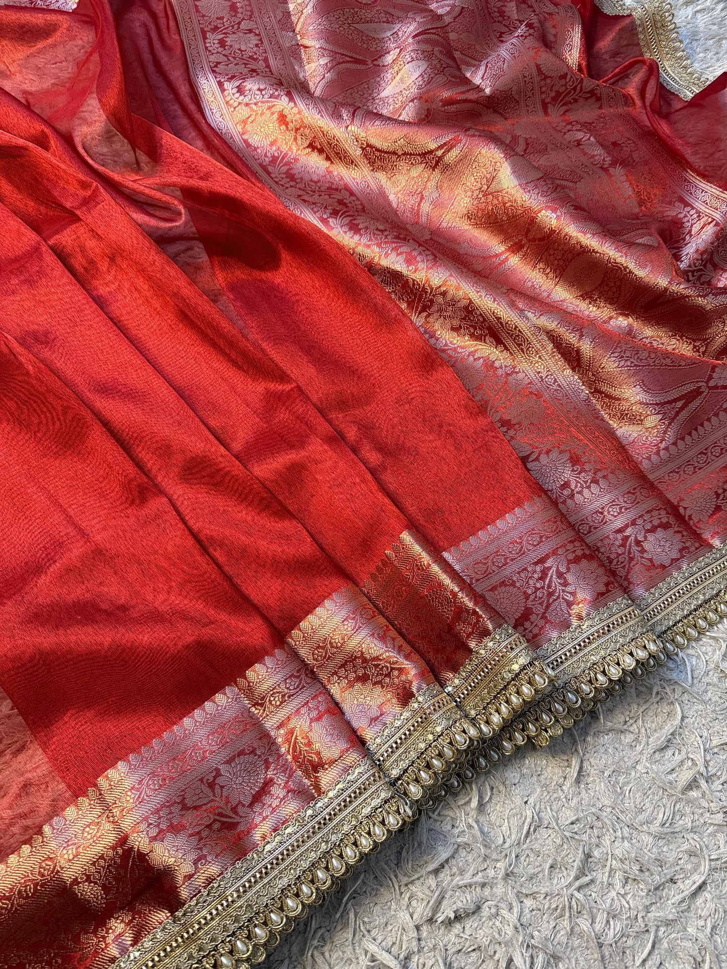 Banarasi Glass Tissue Zari Saree