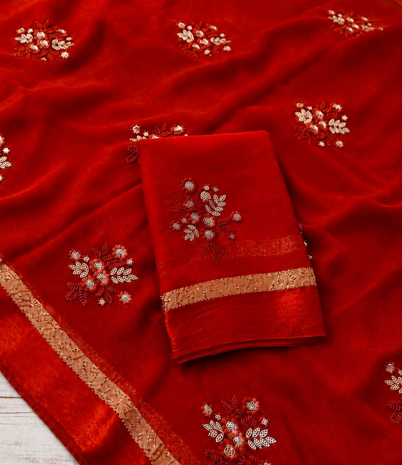 Viscose Georgette Saree