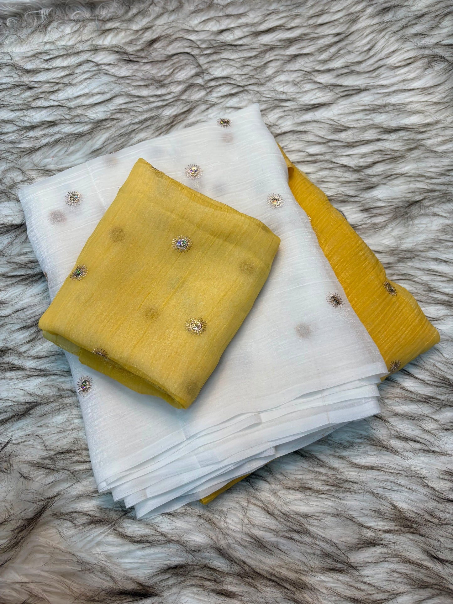 Crunchy Fabric Saree