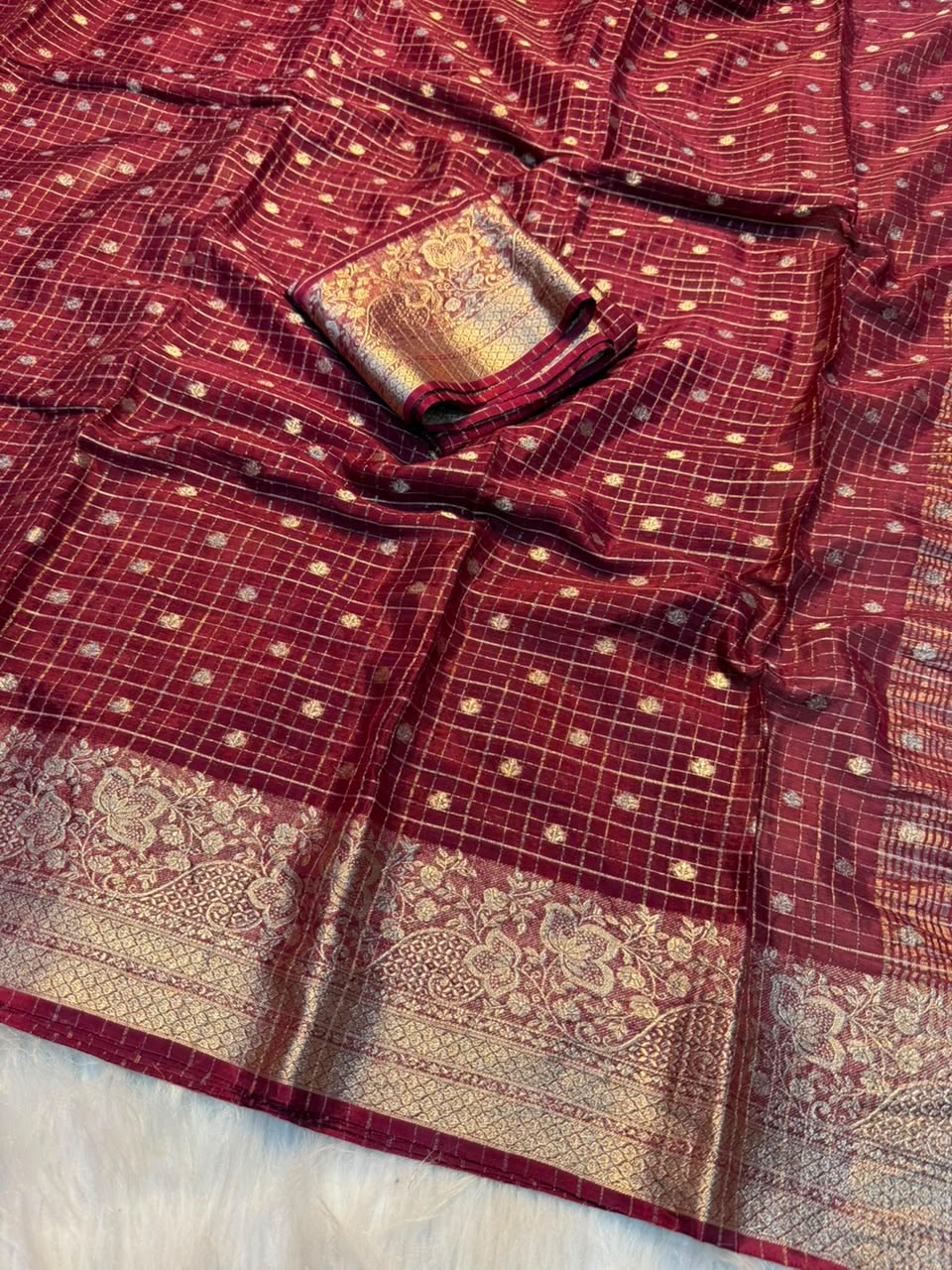 Viscose Chinon Chex Saree
